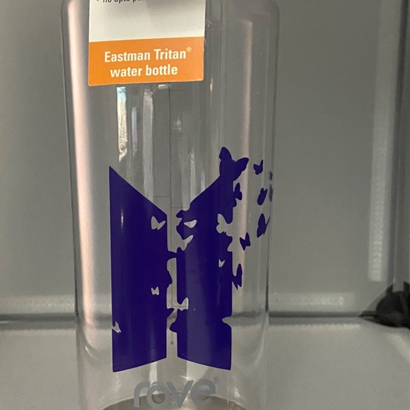 Eastman Tristan water bottle. Plastic material. New !! K-pop inspired - Picture 5 of 6